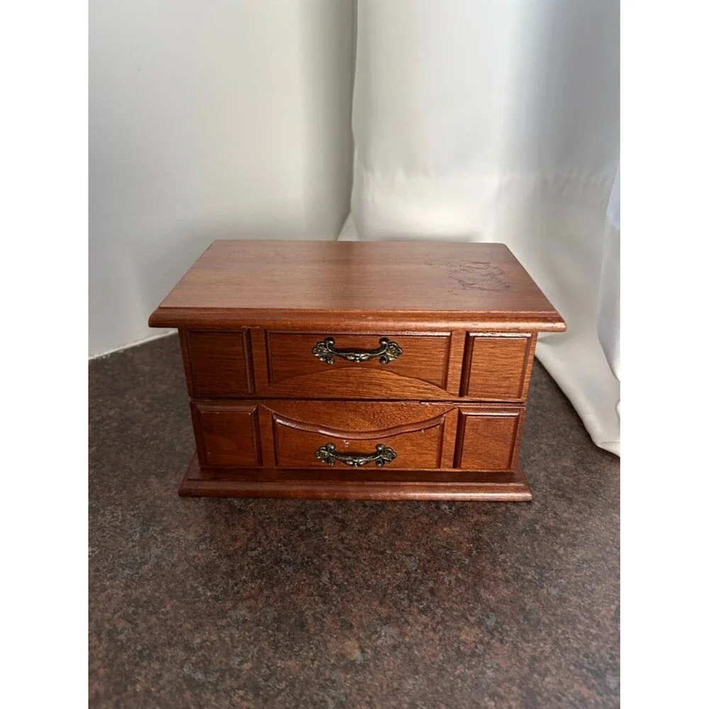 Vintage Wooden Jewelry Box spot on top see pics L 8 x W 4.5 D 4.5 inch